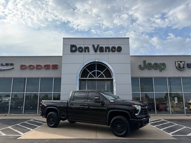 Used 2024 Chevrolet Silverado 2500 LTZ w/ LTZ Plus Package