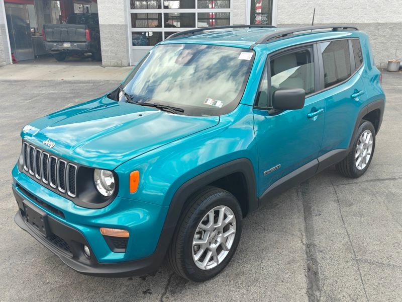 Used 2022 Jeep Renegade Latitude image 10