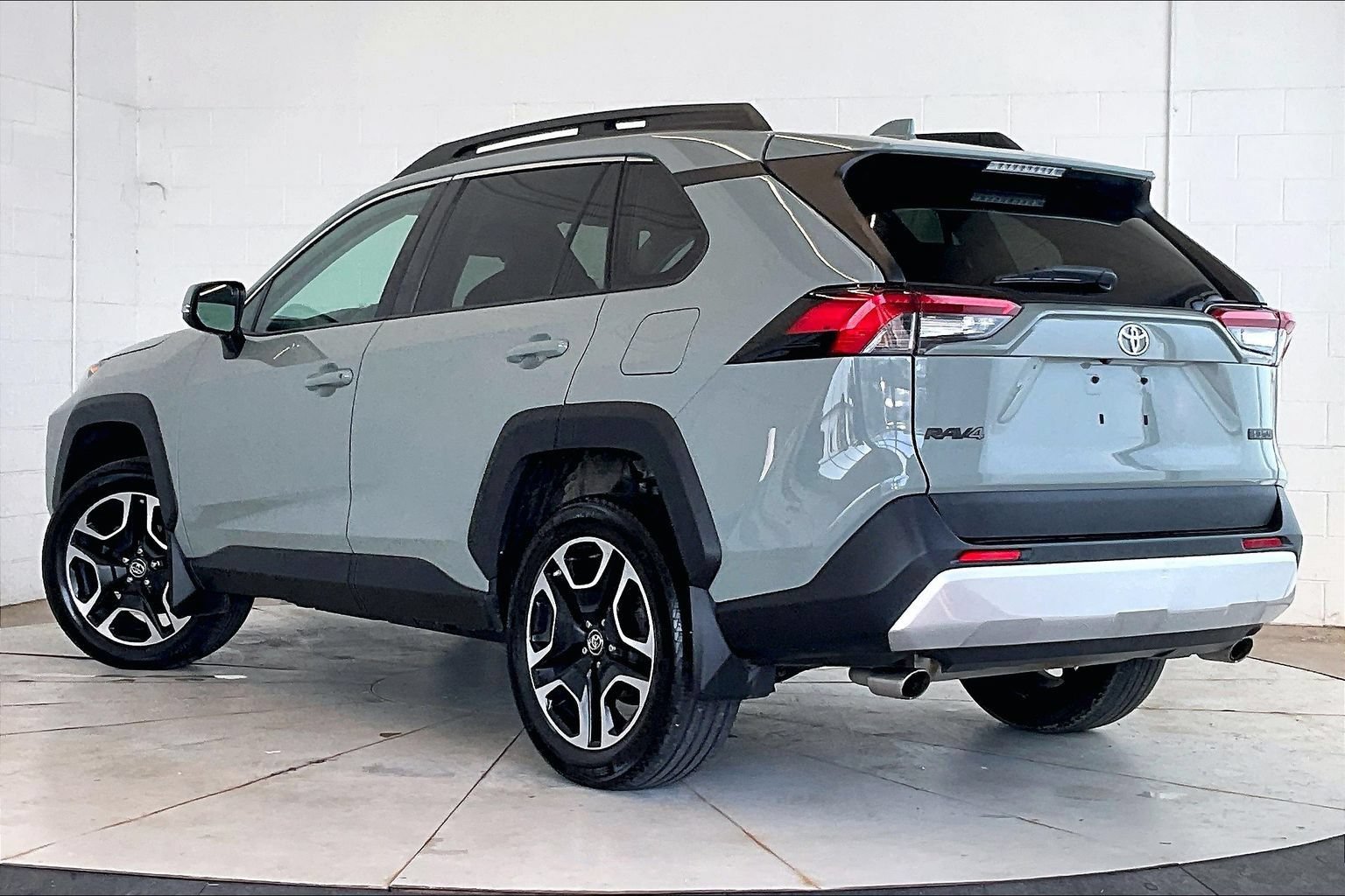 Used 2019 Toyota RAV4 Adventure w/ All Weather Liner Package AWD/4WD image 5