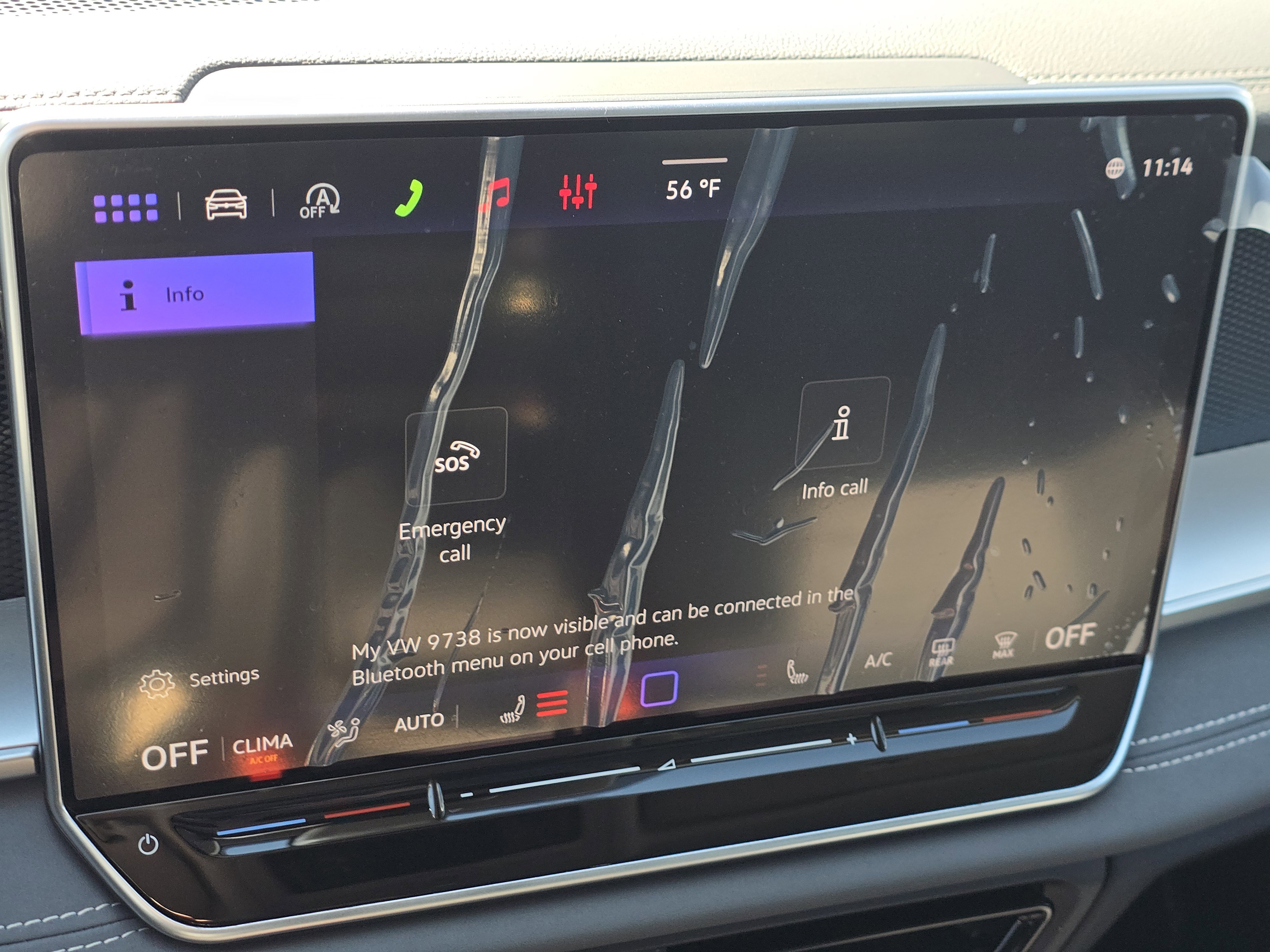 New 2026 Volkswagen Tiguan SE FWD image 12