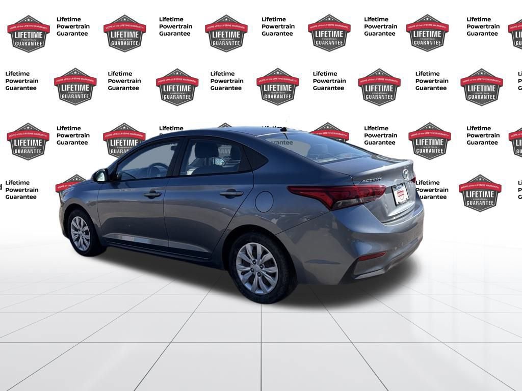 Used 2019 Hyundai Accent SE image 3