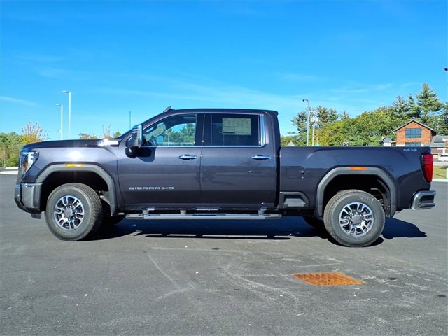 New 2026 GMC Sierra 2500 SLT w/ SLT Convenience Package image 3