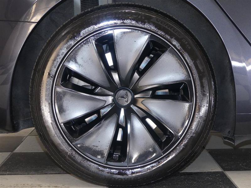 Used 2025 Tesla Model 3 Long Range RWD image 26