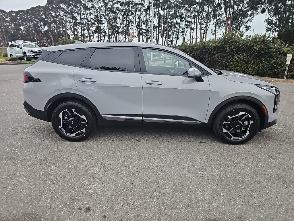 New 2026 Kia Sportage S image 7