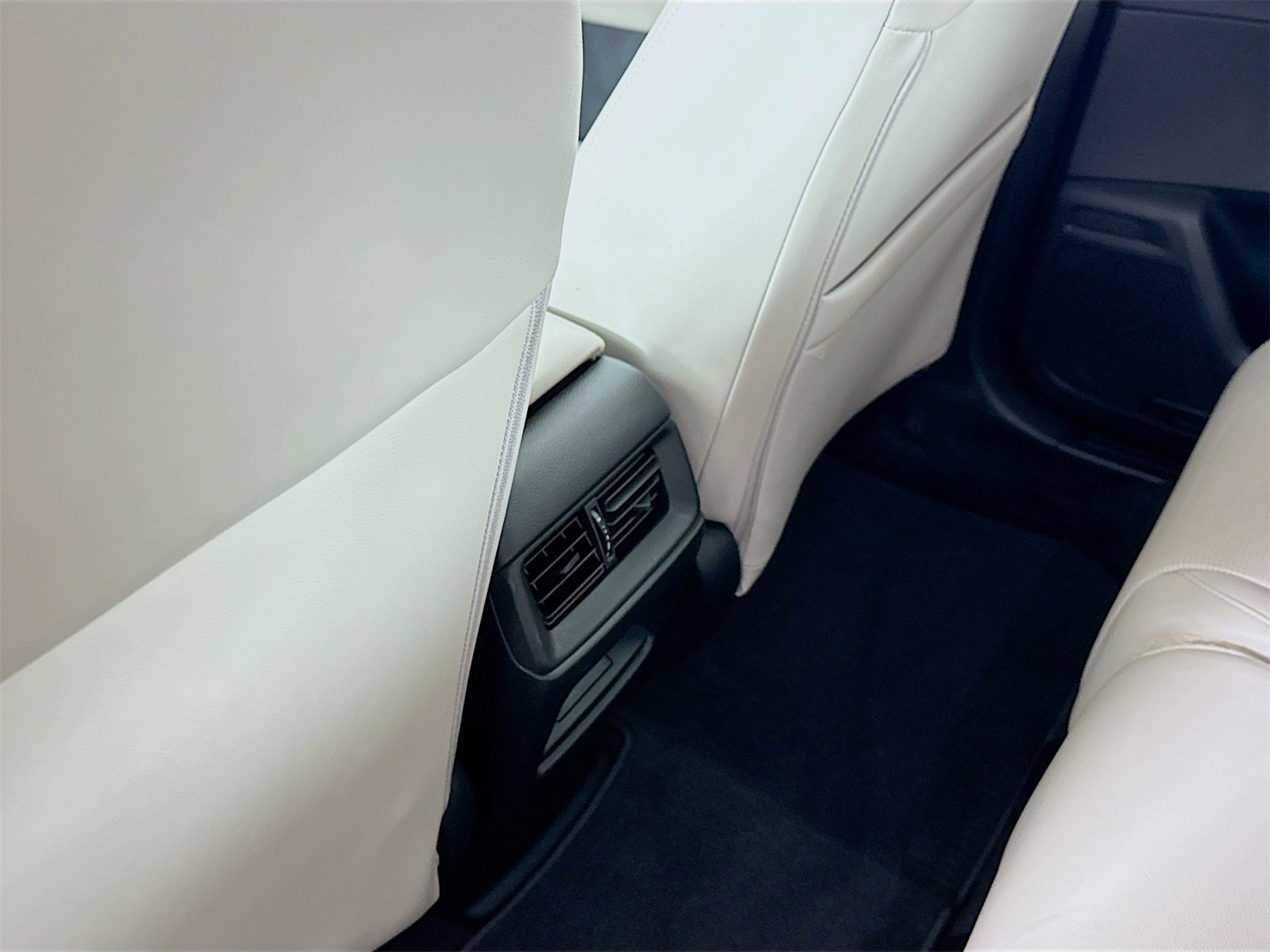 Used 2023 Honda CR-V EX-L image 23