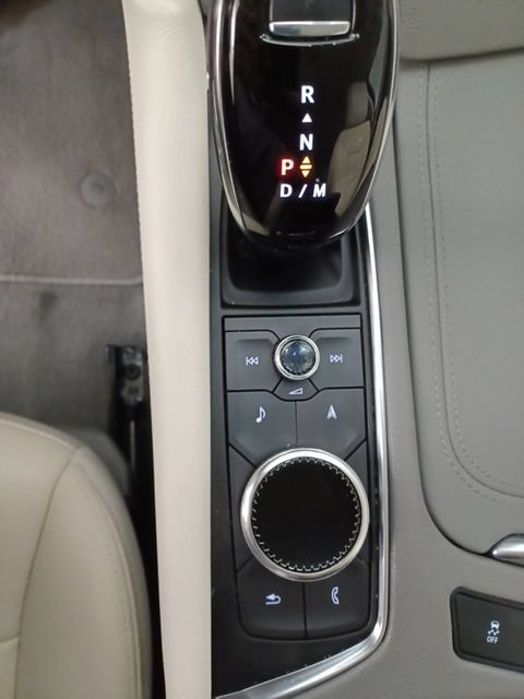 Used 2023 Cadillac XT5 Premium Luxury FWD image 31