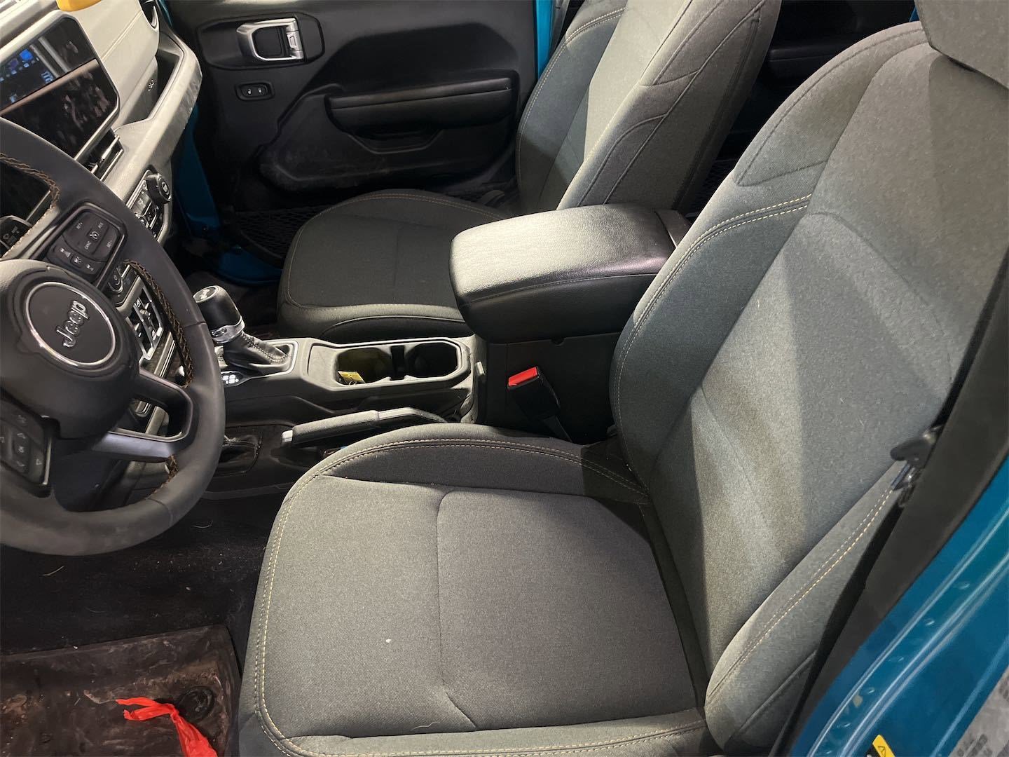 Used 2024 Jeep Wrangler Sport S w/ Convenience Group image 10