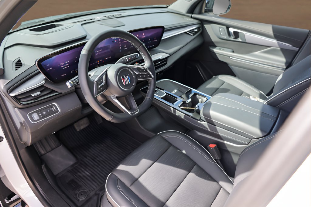 Used 2026 Buick Enclave Sport Touring w/ Power Package FWD image 10