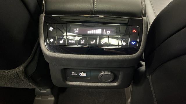 Used 2023 INFINITI QX60 Pure image 41