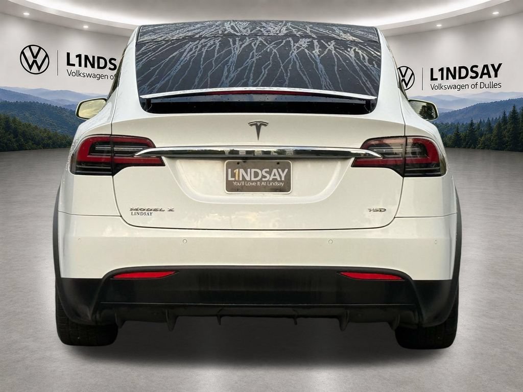 Used 2018 Tesla Model X 75D AWD/4WD image 6