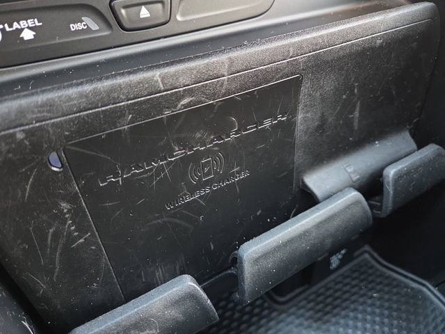 Used 2019 RAM 3500 Limited image 26