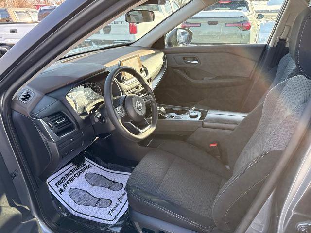 Certified 2023 Nissan Rogue SV image 18