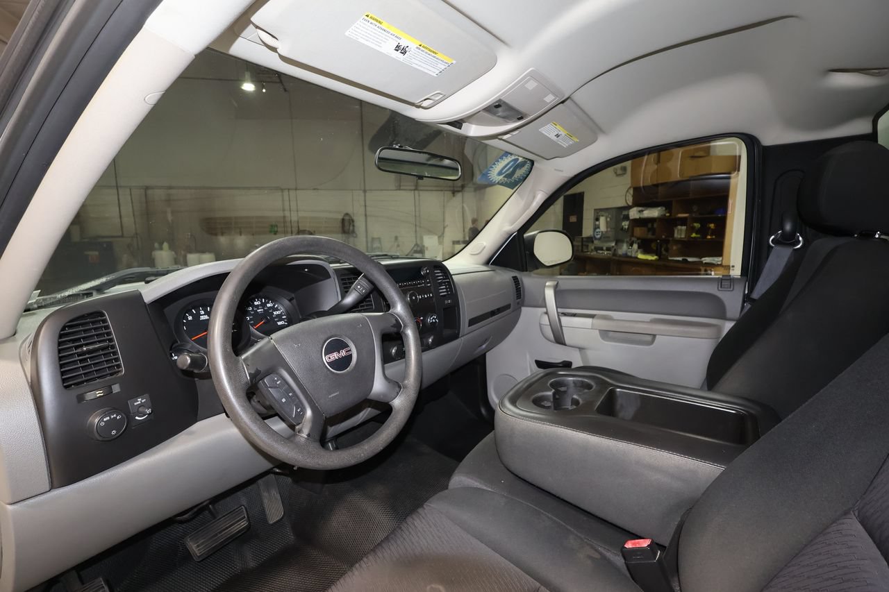 Used 2010 GMC Sierra 1500 W/T RWD image 7