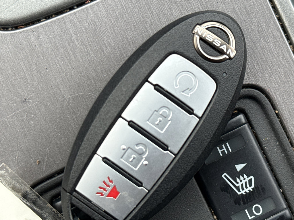 Certified 2024 Nissan Murano SV w/ SV Midnight Edition Package image 36