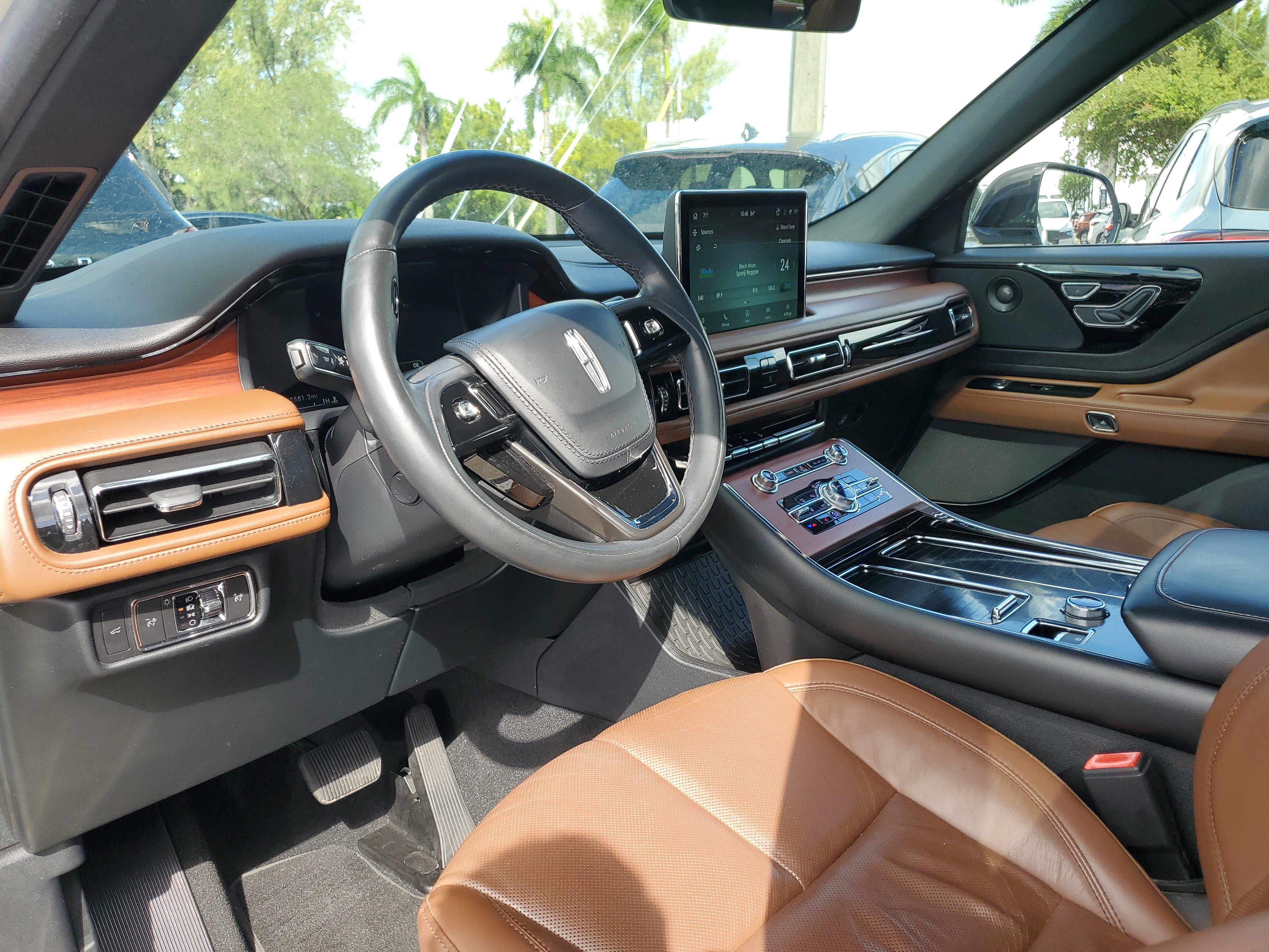 Certified 2022 Lincoln Aviator Reserve w/ Elements Package Plus image 12