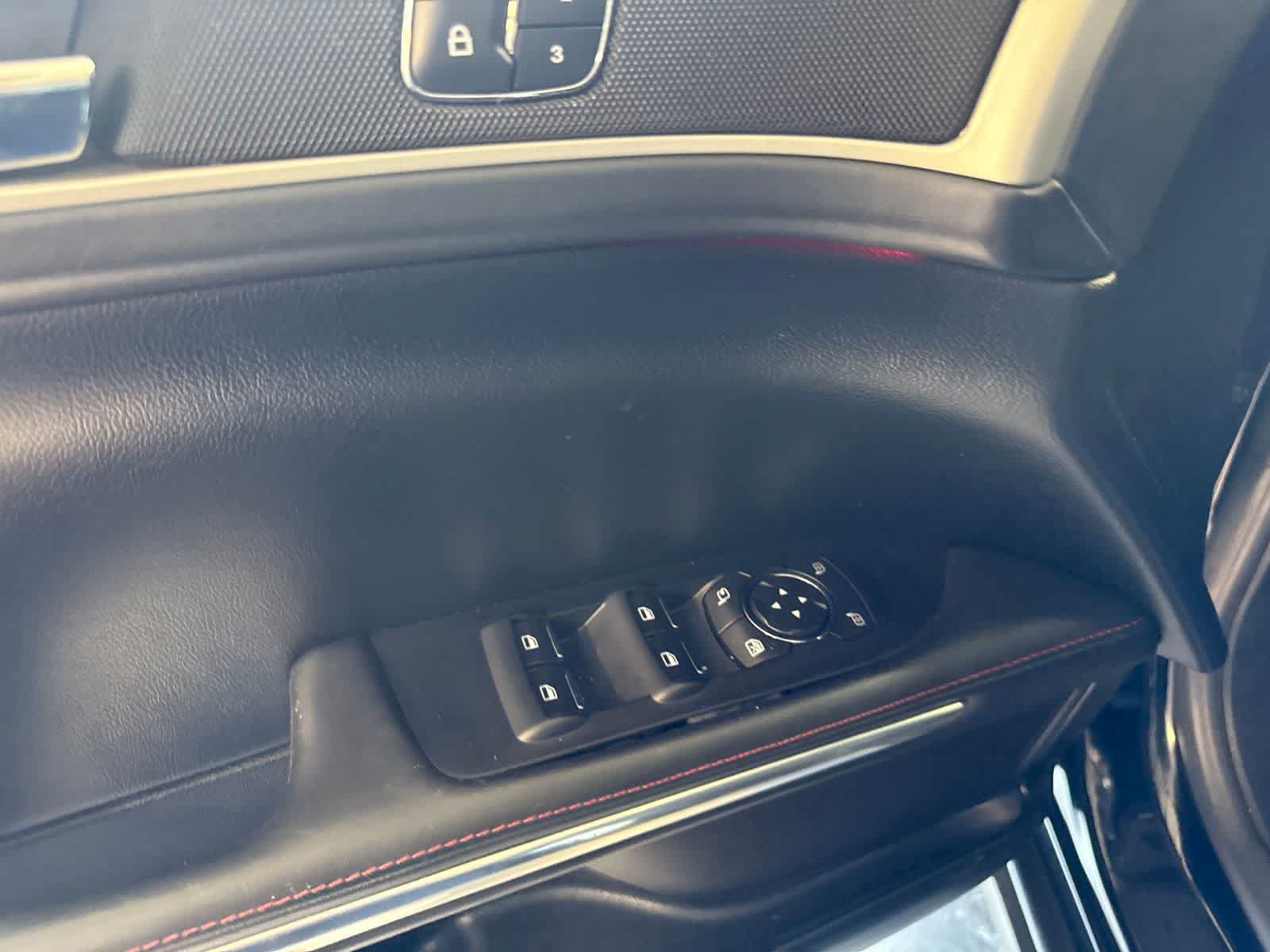 Used 2016 Lincoln MKZ Black Label w/ Technology Package AWD/4WD image 18