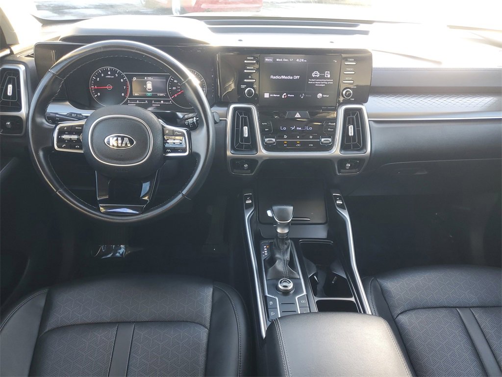 Used 2021 Kia Sorento S image 9