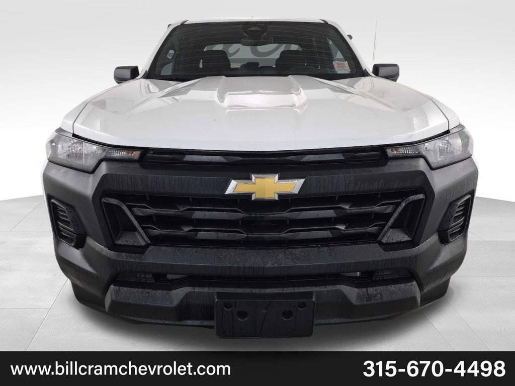 Used 2024 Chevrolet Colorado W/T image 11