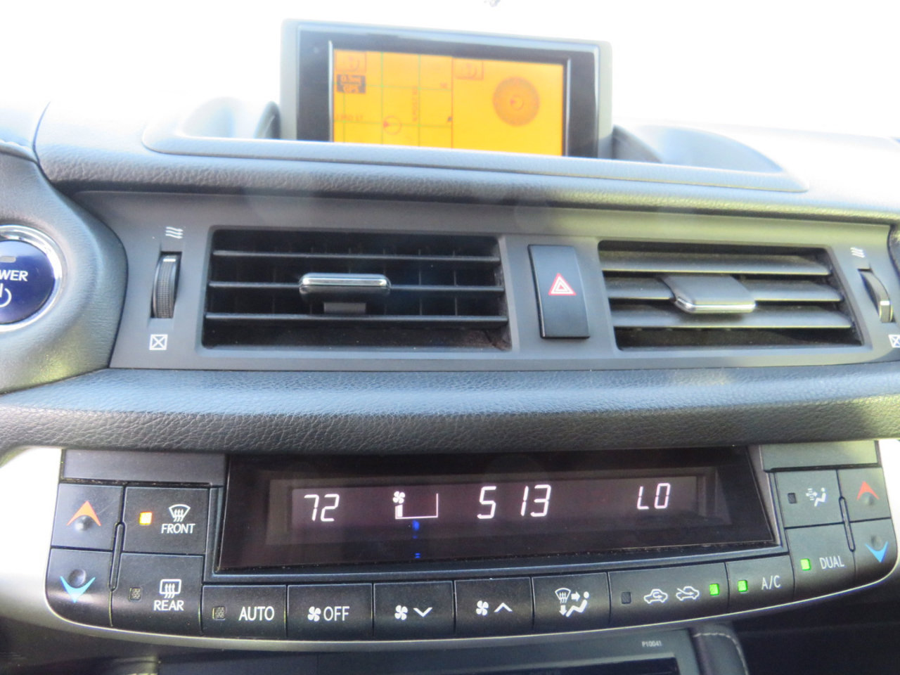 Used 2011 Lexus CT 200h image 21