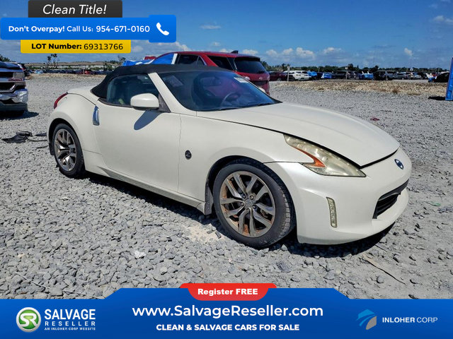 Used 2014 Nissan 370Z Touring w/ Navigation Package RWD image 5
