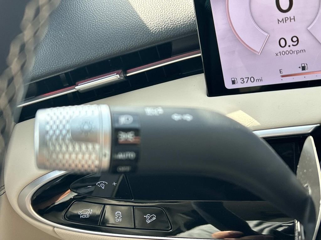 New 2026 Genesis GV70 2.5T Advanced AWD/4WD image 34