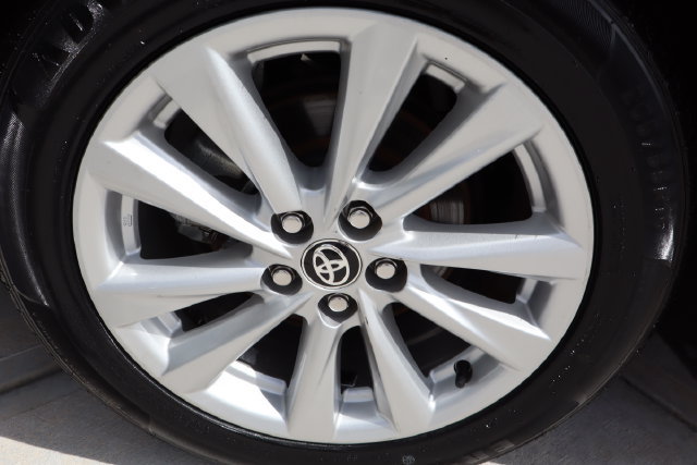 Used 2024 Toyota Corolla LE w/ LE Convenience Package FWD image 43