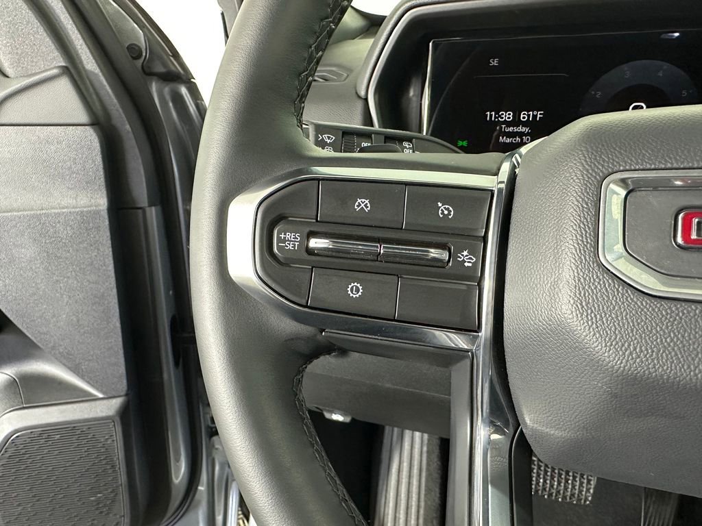 Used 2026 GMC Terrain Elevation w/ Elevation Premium Package image 13