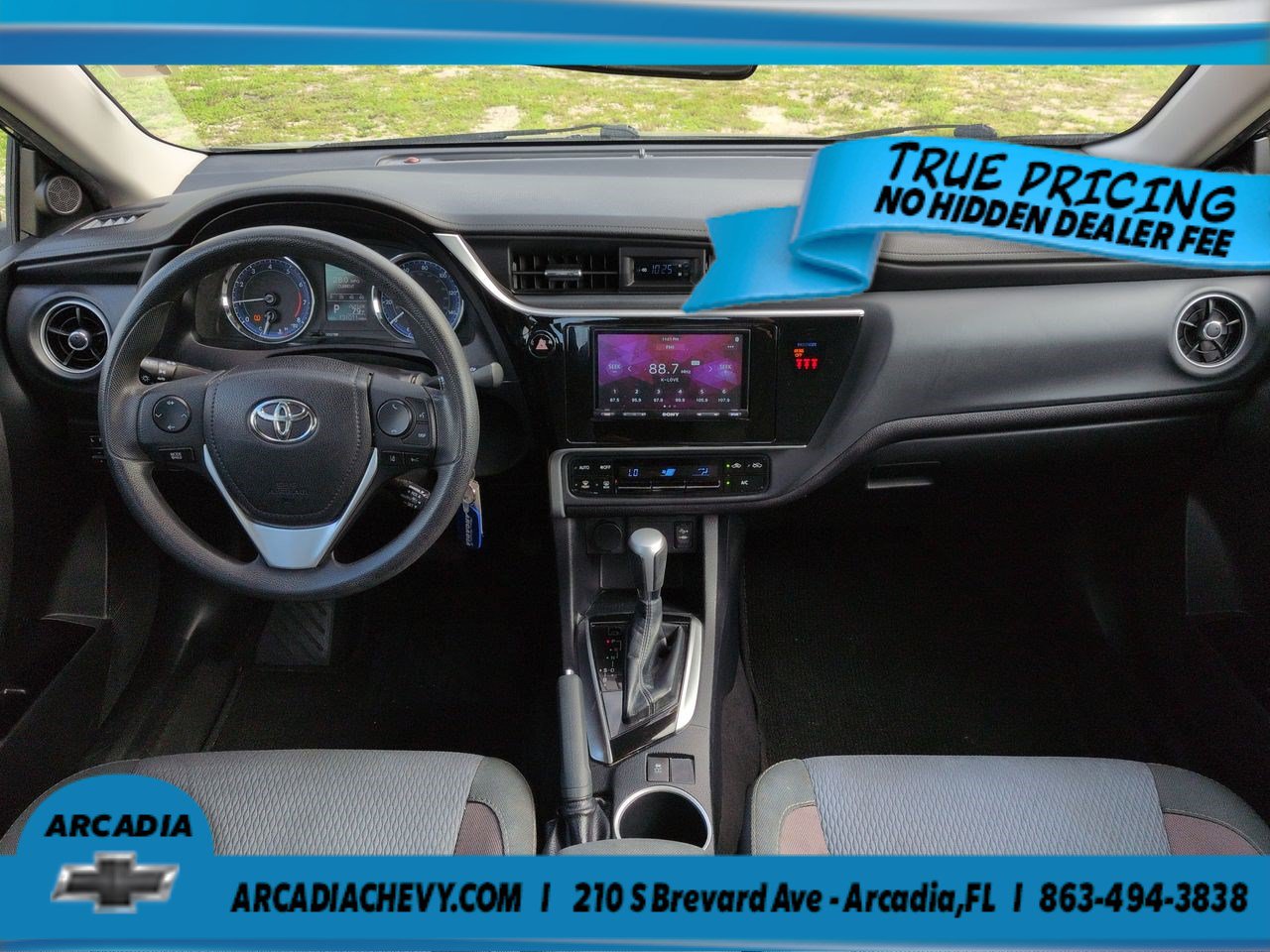 Used 2018 Toyota Corolla LE FWD image 14