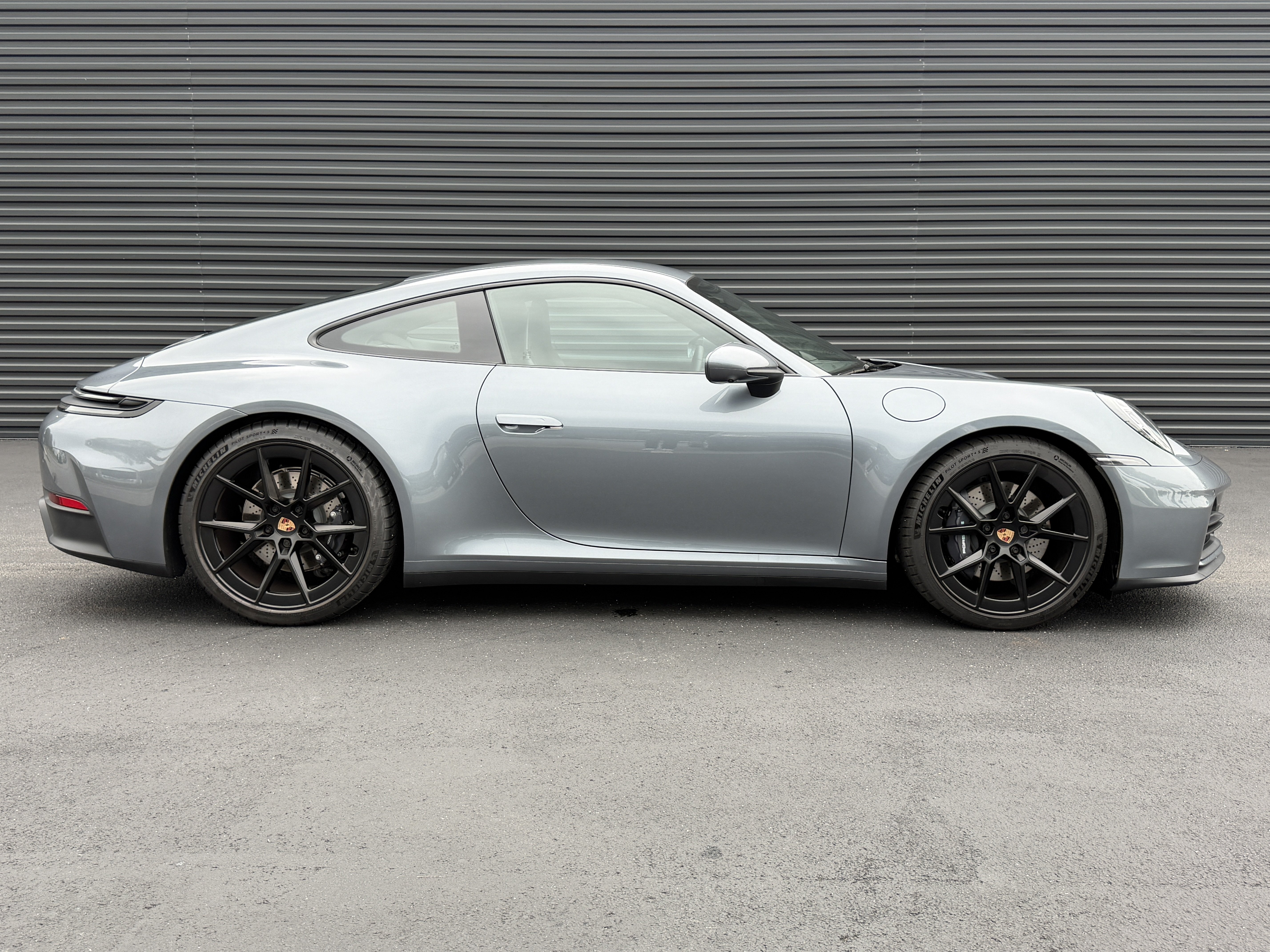 Certified 2026 Porsche 911 Carrera T RWD image 8
