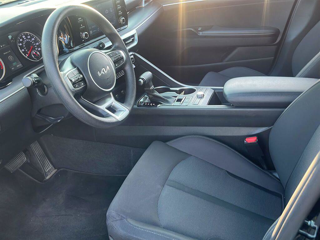 Used 2023 Kia K5 LXS FWD image 11