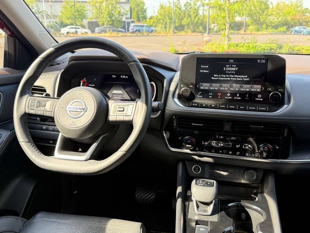Used 2021 Nissan Rogue Platinum AWD/4WD image 28