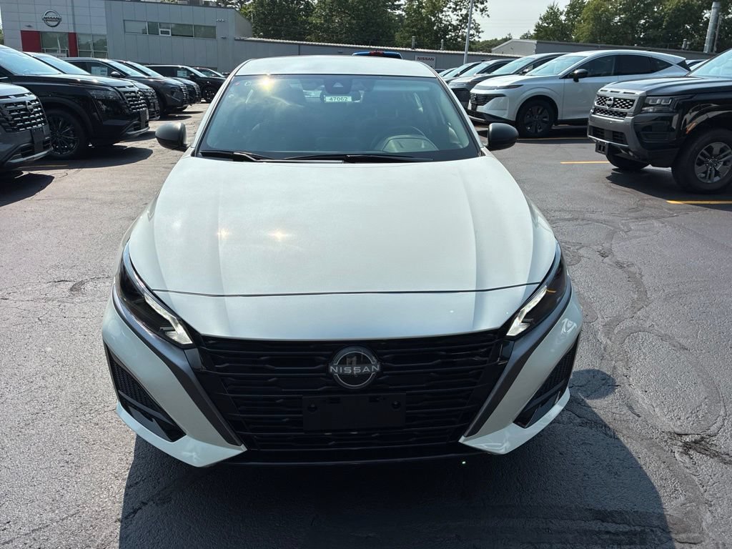 New 2026 Nissan Altima 2.5 SV AWD/4WD image 2