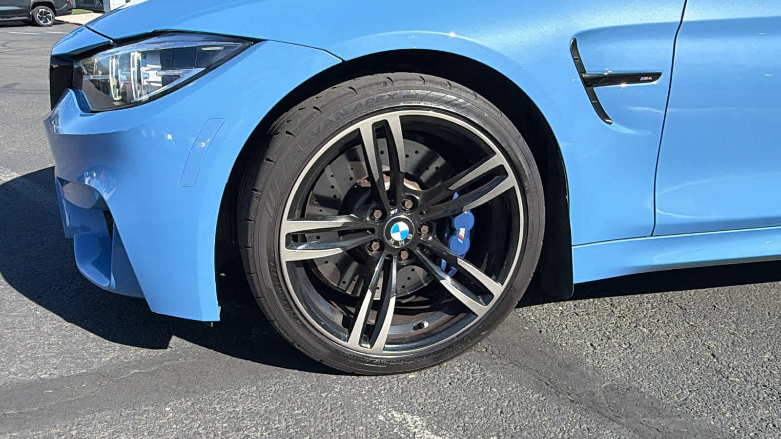 Used 2018 BMW M4 Coupe RWD image 9