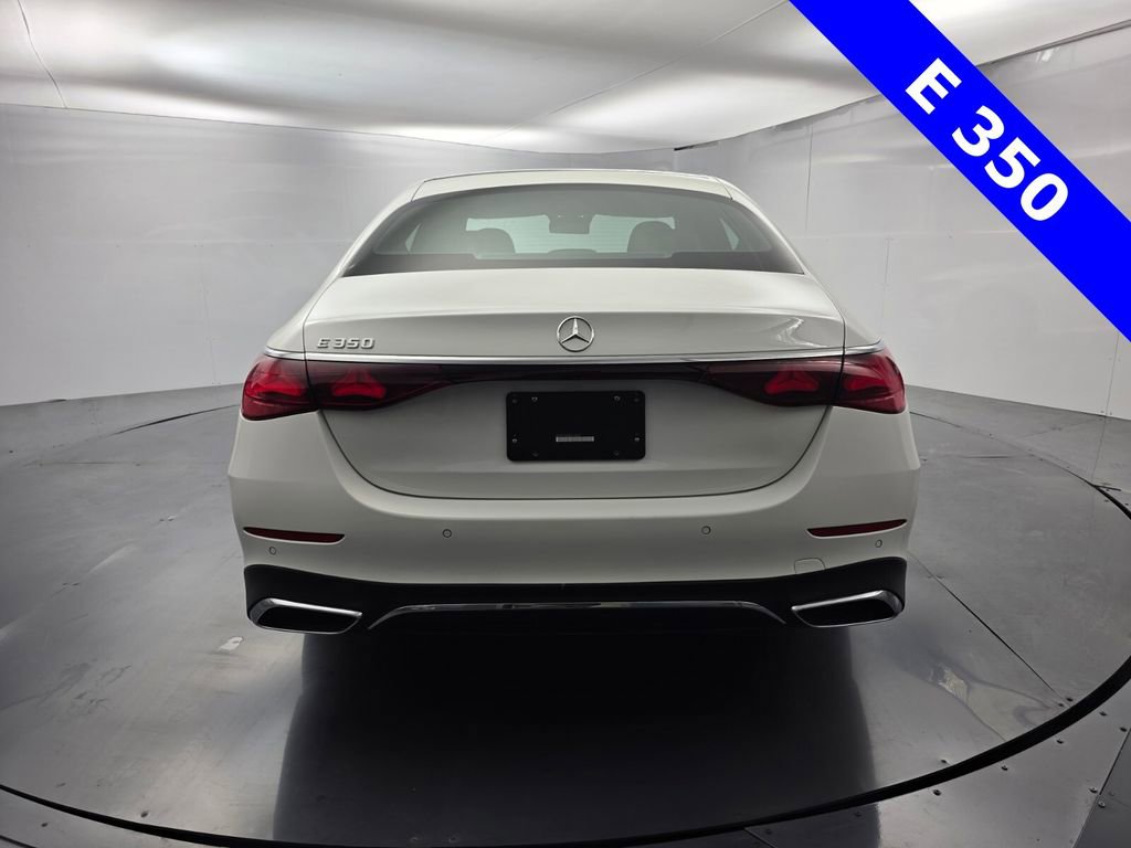 Used 2025 Mercedes-Benz E 350 Sedan image 5