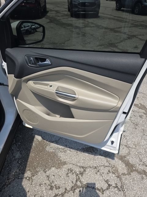 Used 2018 Ford Escape SEL FWD image 31