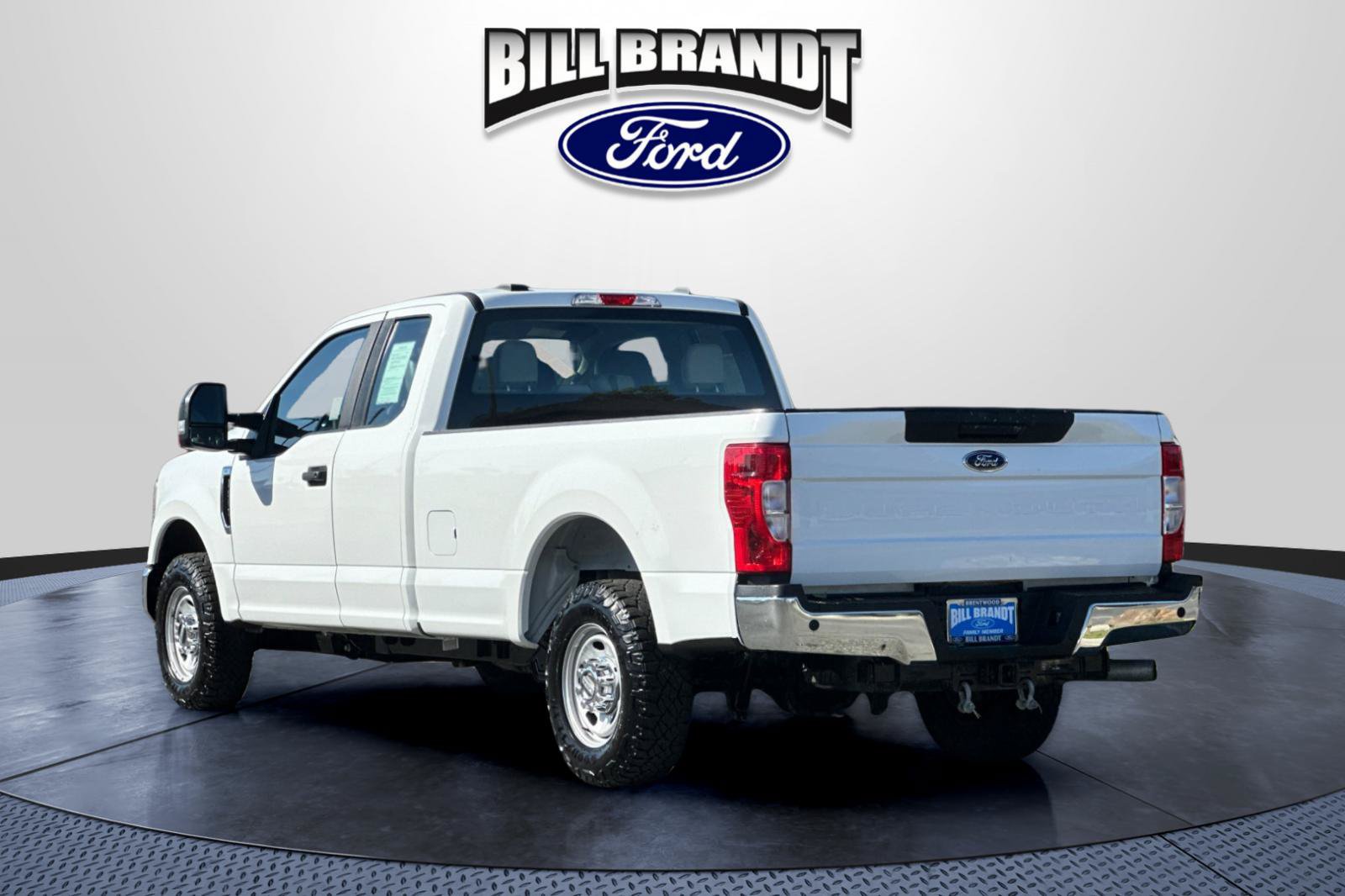 Used 2022 Ford F250 XL w/ Power Equipment Group RWD image 5