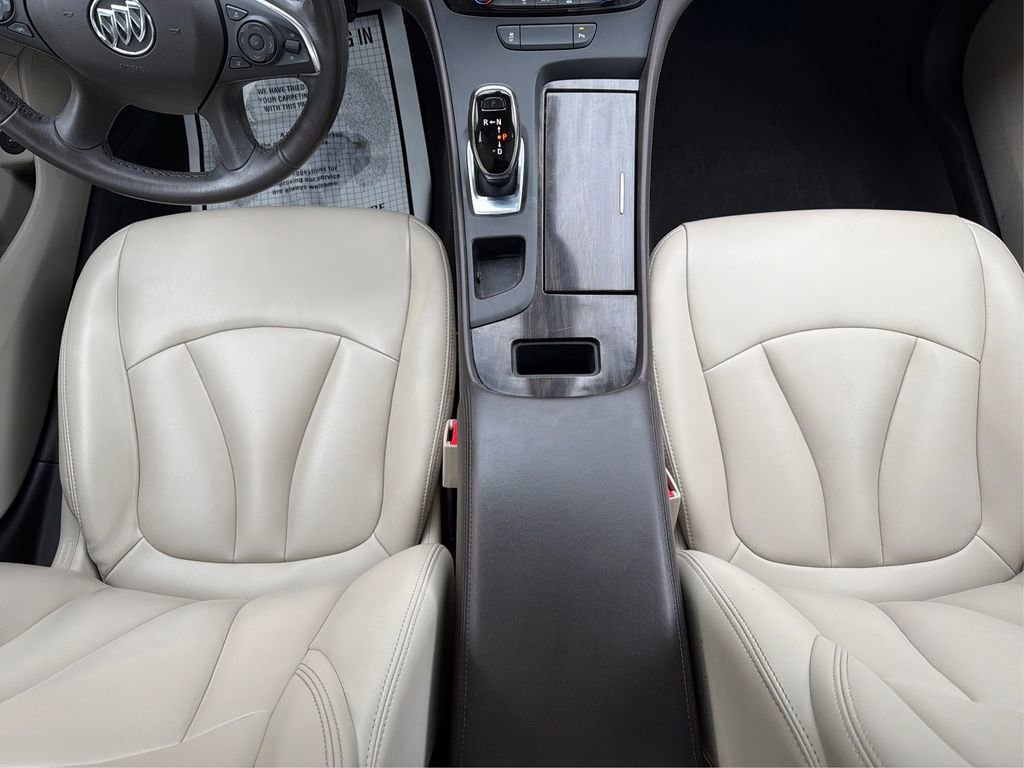 Used 2017 Buick LaCrosse Preferred image 19