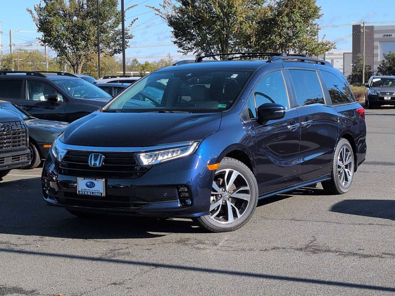 Used 2024 Honda Odyssey Touring image 1
