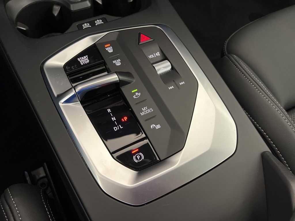 Used 2025 BMW 228i xDrive w/ Premium Package image 21