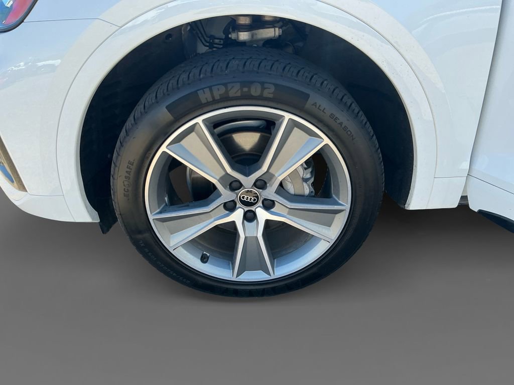 Used 2025 Audi Q5 2.0T Premium image 14