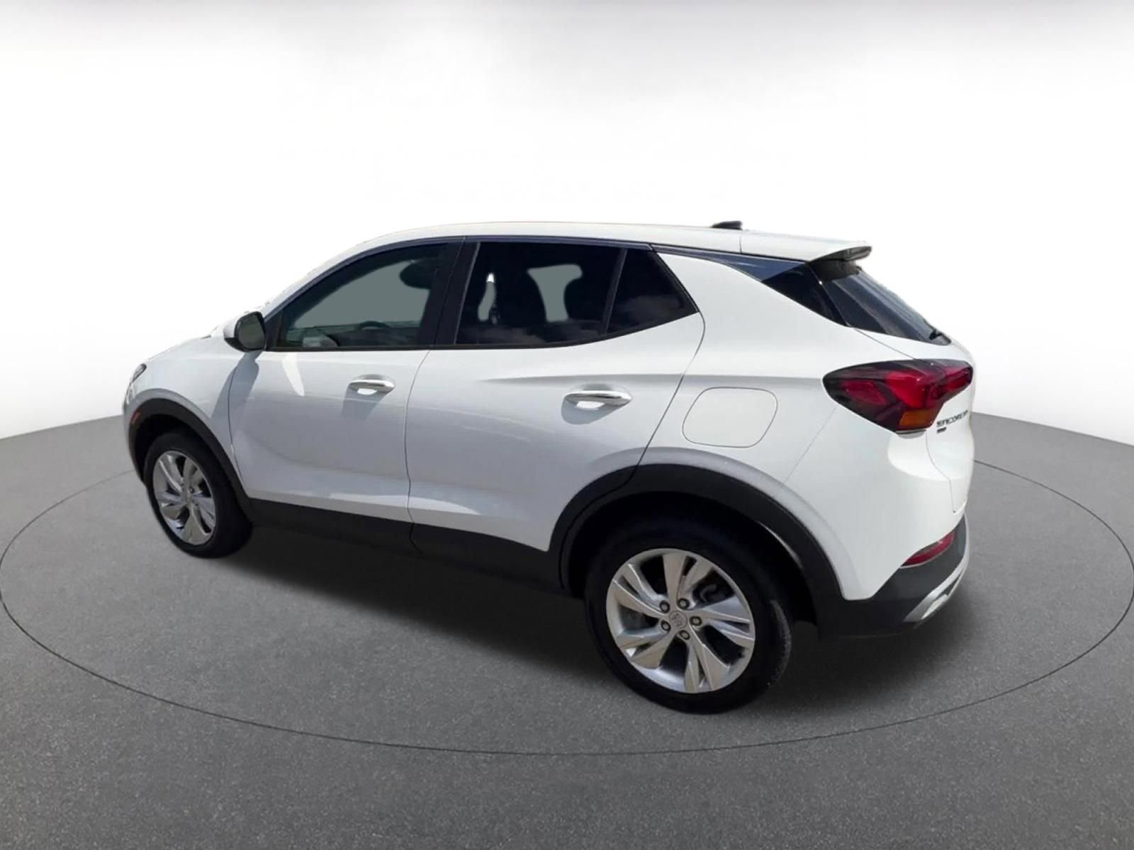 Used 2025 Buick Encore GX Preferred image 10