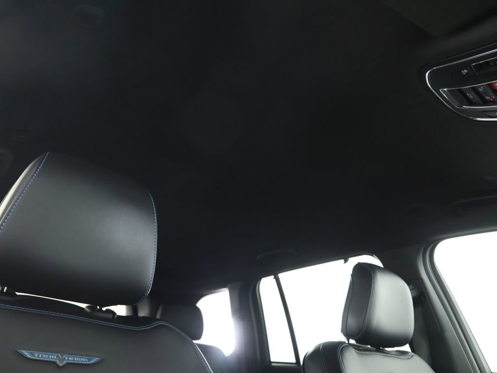 Used 2022 Jeep Grand Cherokee Trailhawk w/ Advanced Protech Group II image 19