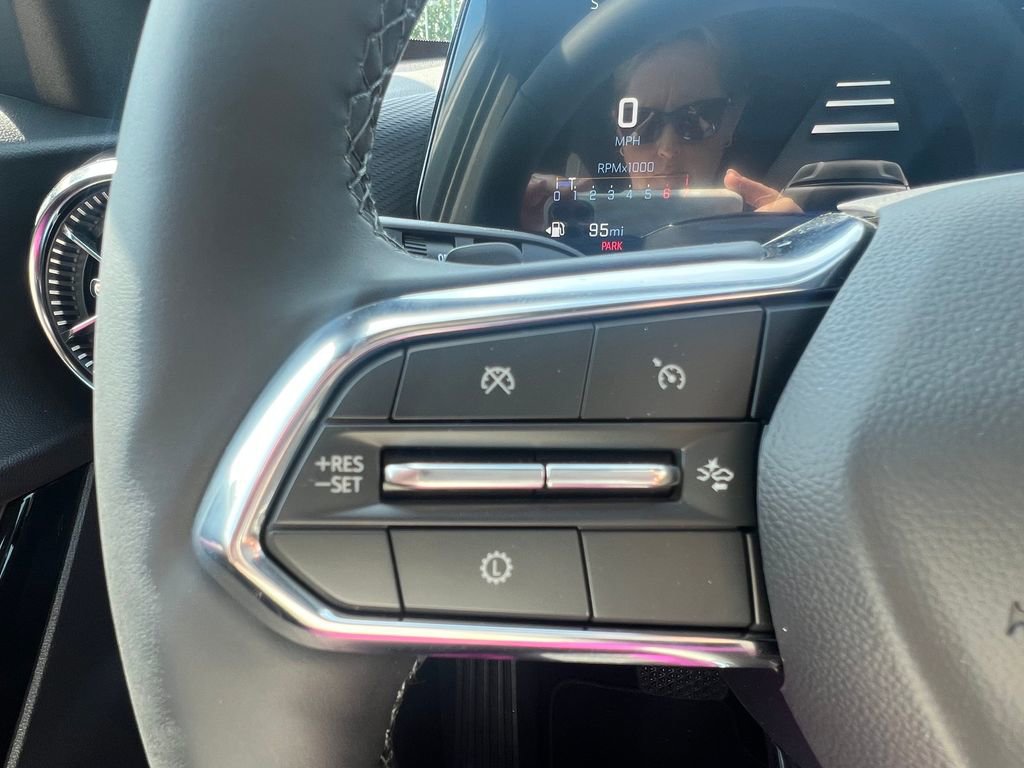 New 2026 Chevrolet Equinox LT FWD image 8