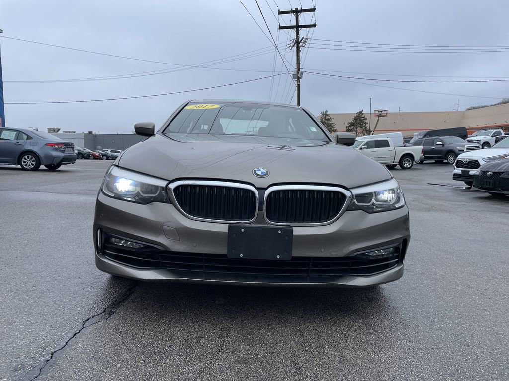 Used 2017 BMW 530i xDrive image 5