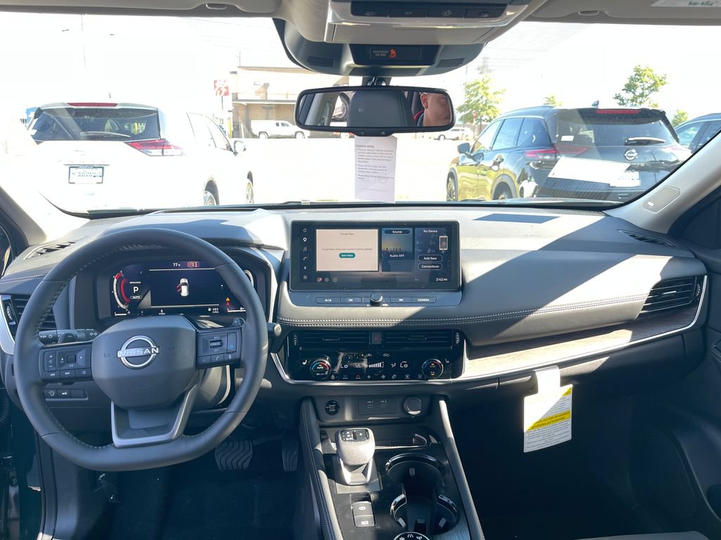 New 2026 Nissan Rogue Platinum w/ Platinum Premium Package AWD/4WD image 15