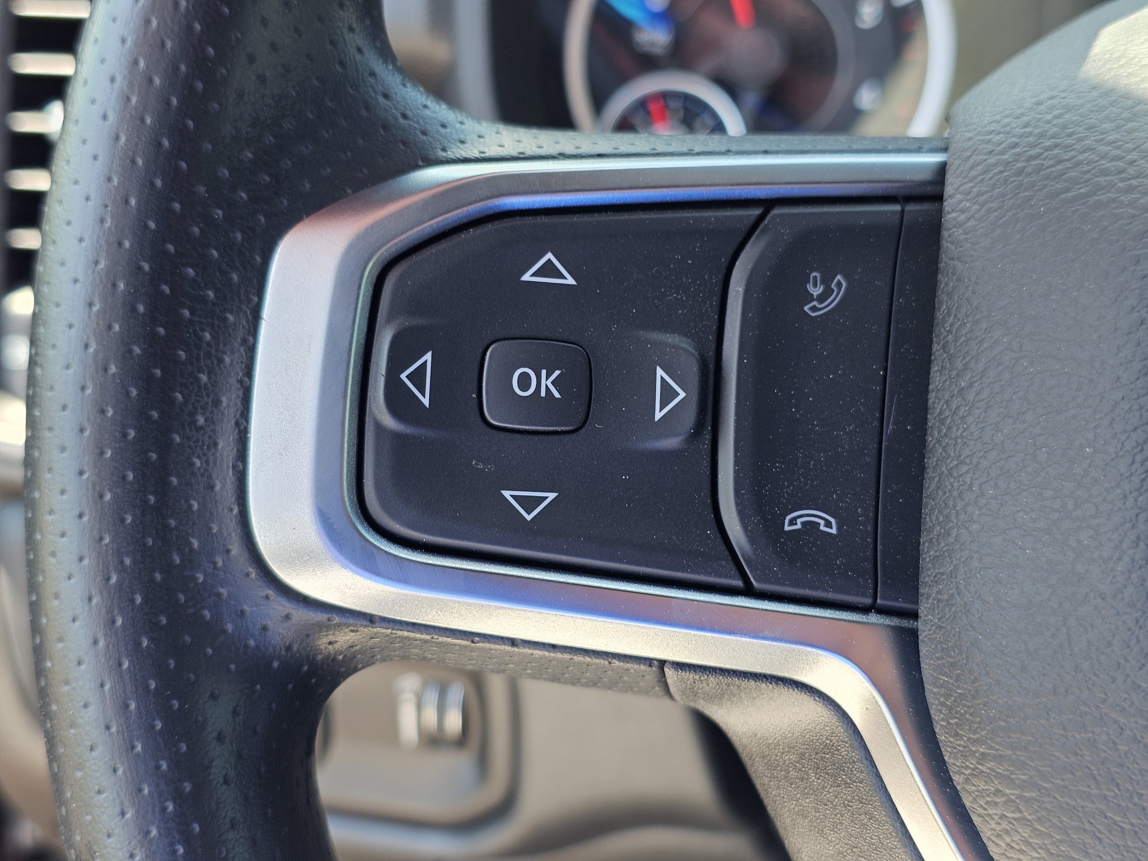 New 2025 RAM 2500 Tradesman AWD/4WD image 22