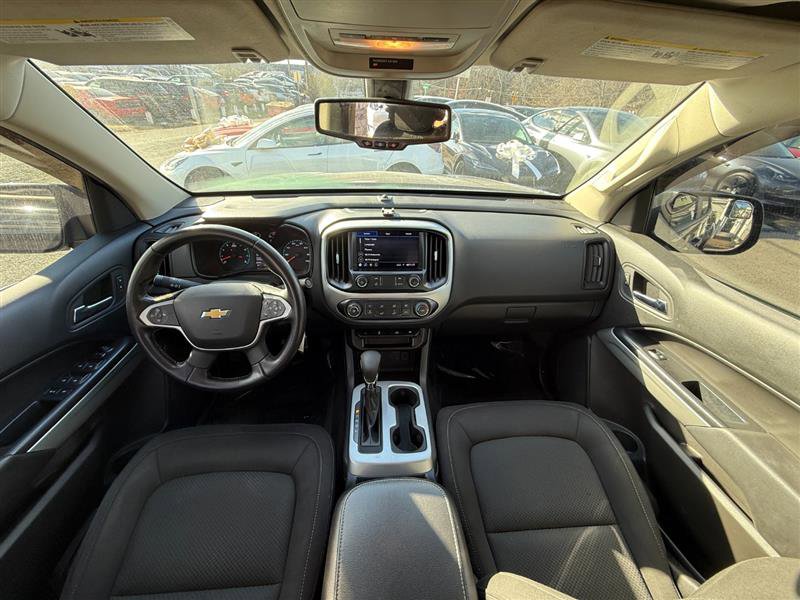 Used 2022 Chevrolet Colorado LT w/ Redline Special Edition image 12