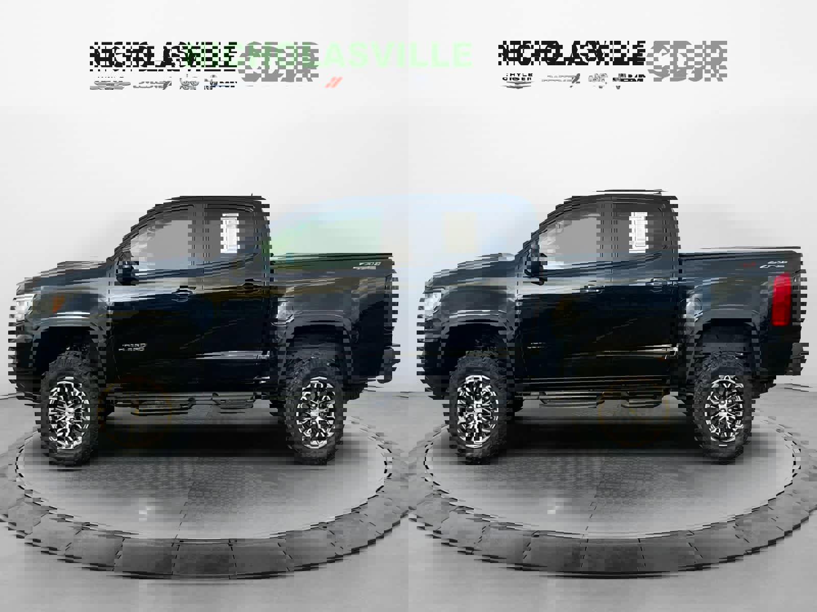 Used 2021 Chevrolet Colorado ZR2 image 2