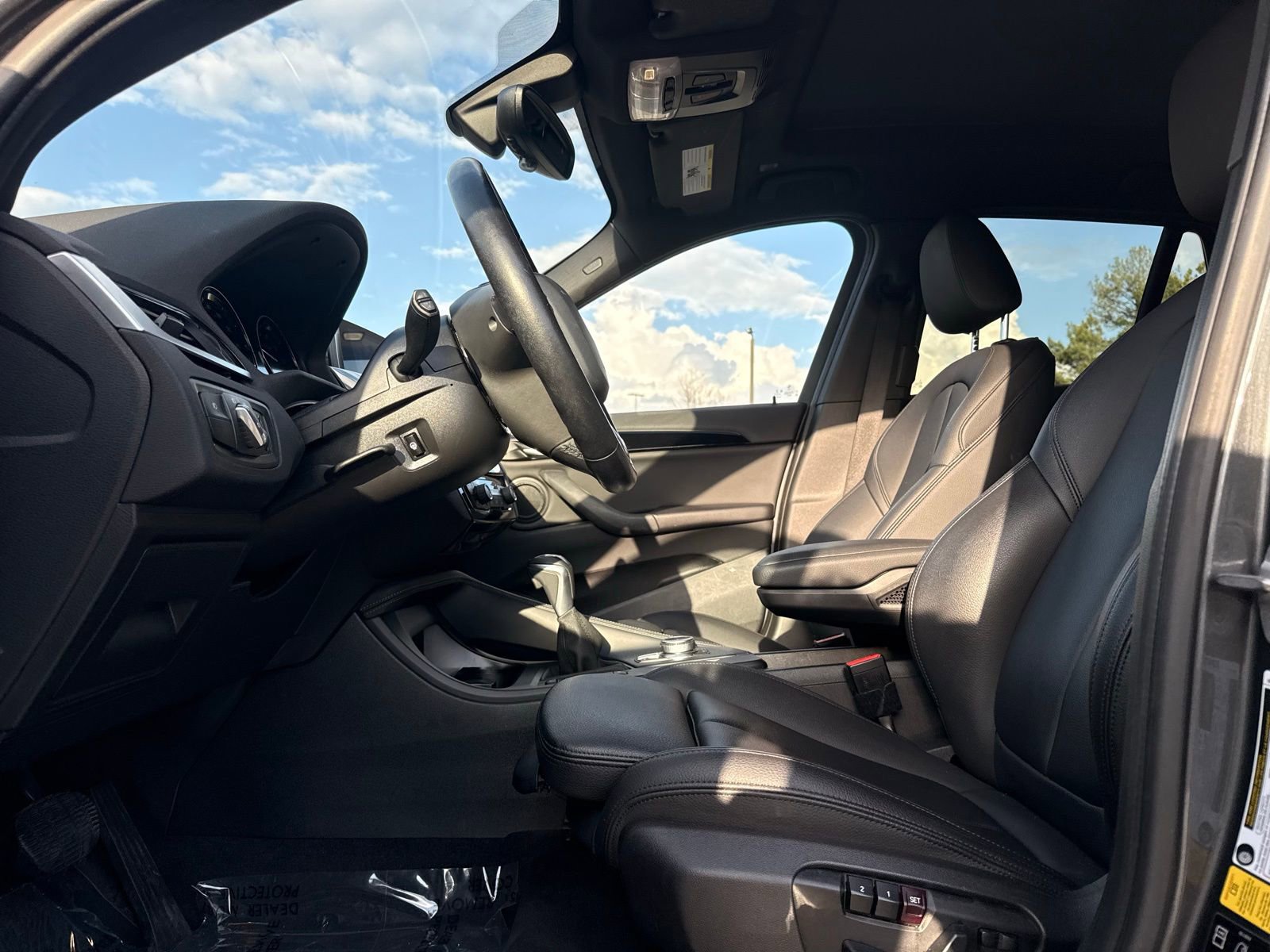 Used 2019 BMW X1 xDrive28i w/ Convenience Package image 15