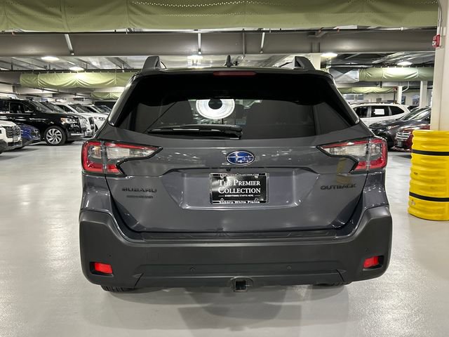Used 2023 Subaru Outback Onyx Edition image 3